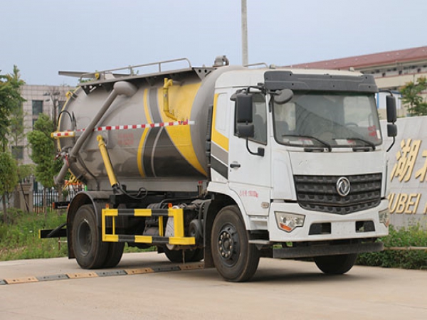 神綠牌SLV5180GXWD6型吸污車（15方）